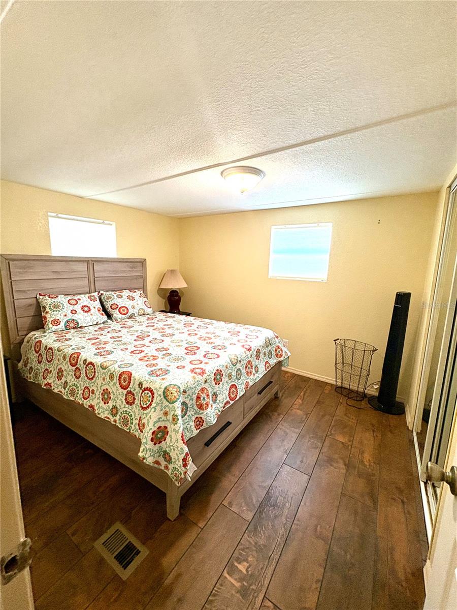 Image 9 of 28 For 76 Rosalie Oaks Boulevard