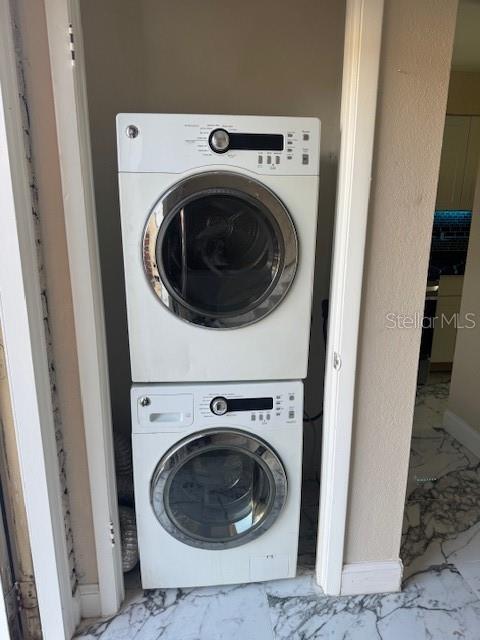 Image 17 of 33 For 1901 Edgewood Dr E  O1