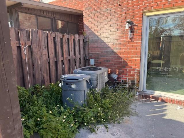 Image 23 of 33 For 1901 Edgewood Dr E  O1