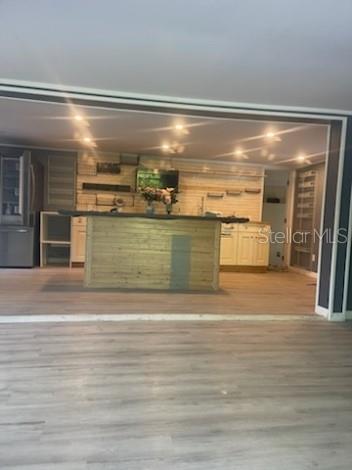 Listing photo id 7 for 7890 Marx Drive