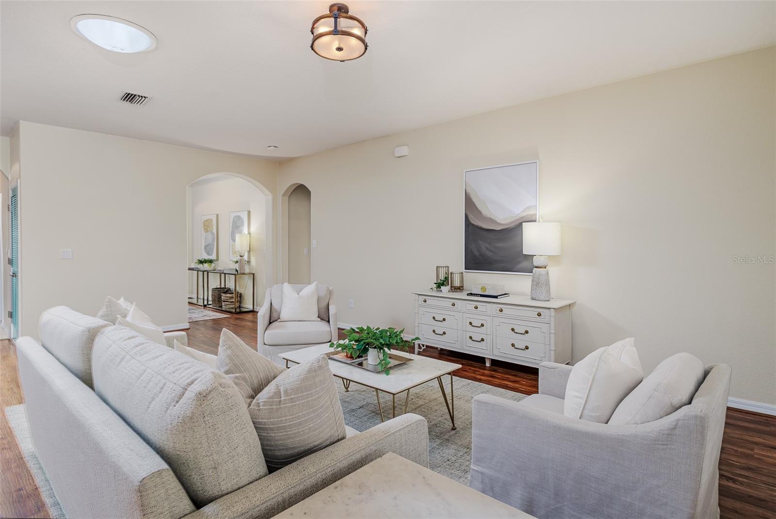 Image 10 of 52 For 143 Broad Street