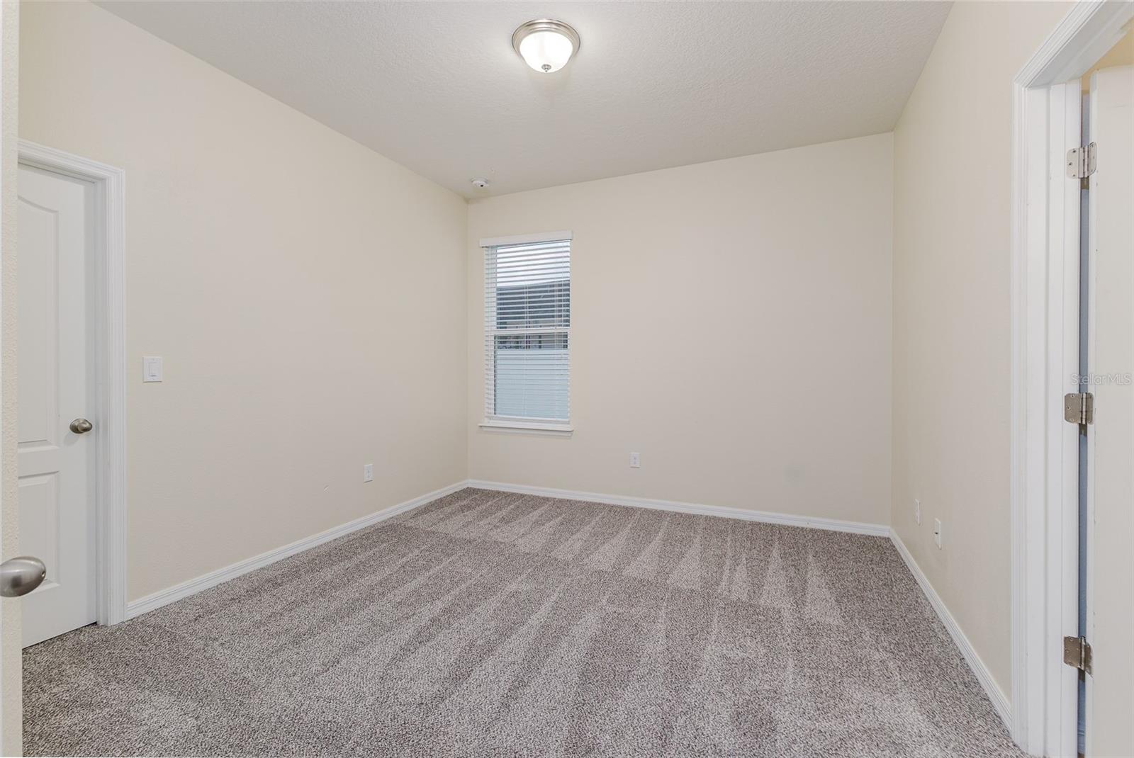 Image 19 of 52 For 143 Broad Street