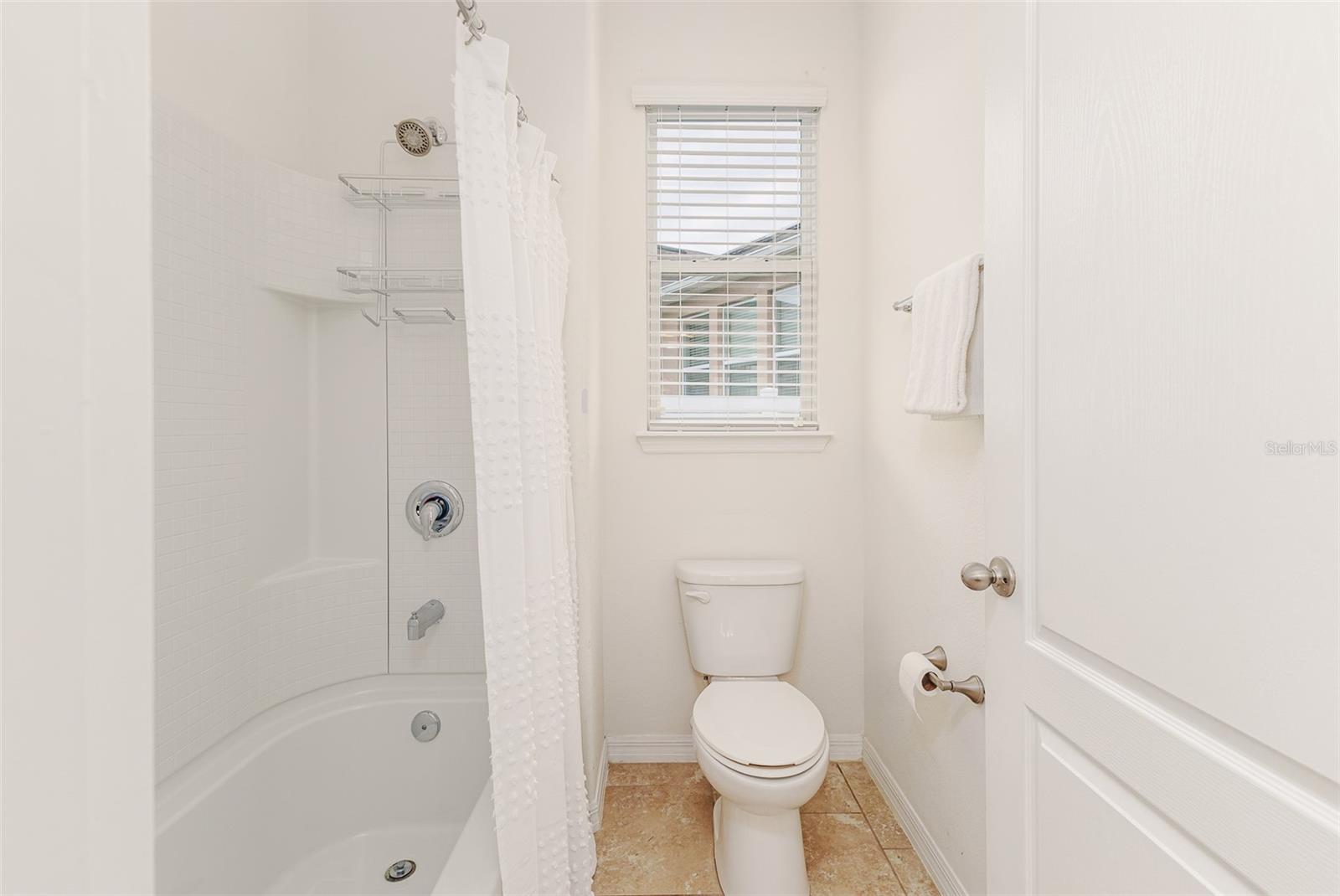 Image 22 of 52 For 143 Broad Street