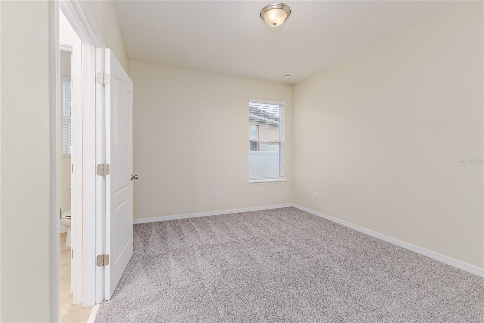 Image 48 of 52 For 143 Broad Street