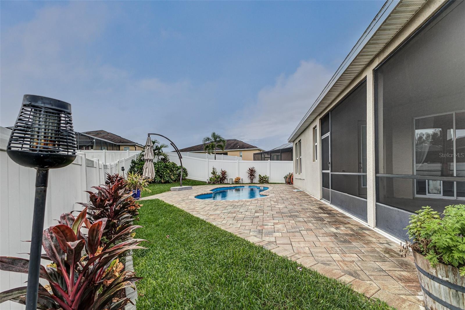 Image 49 of 52 For 143 Broad Street