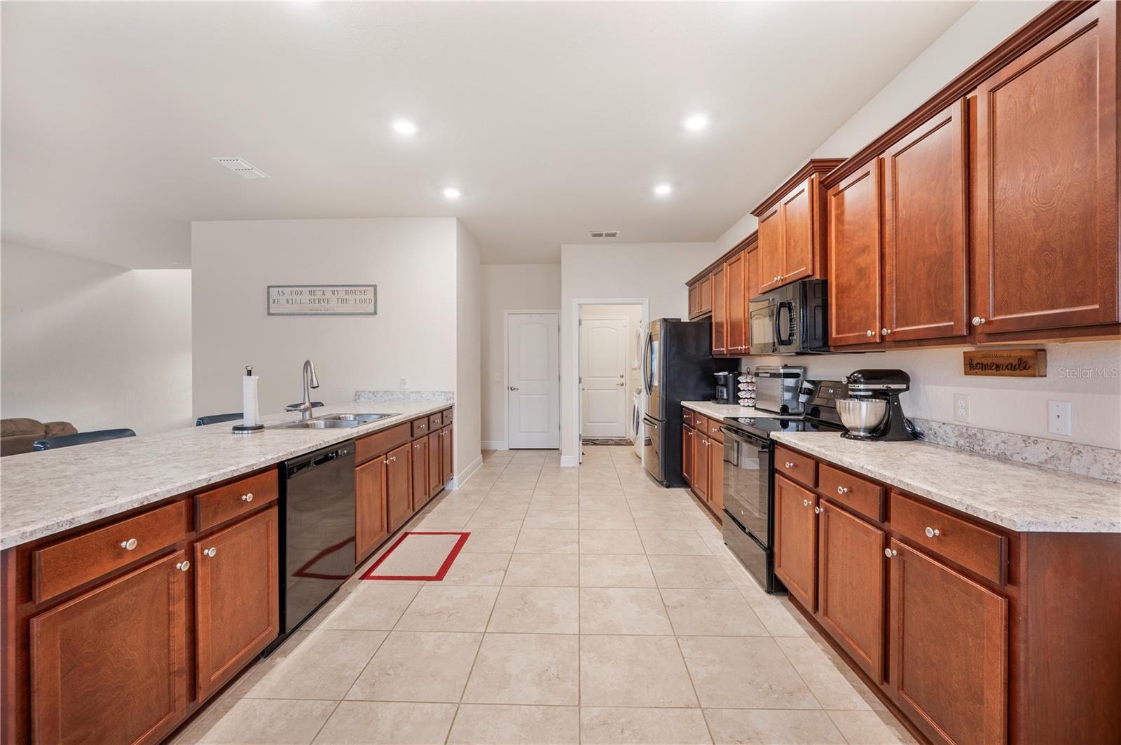 Image 15 of 46 For 4734 Lathloa Loop