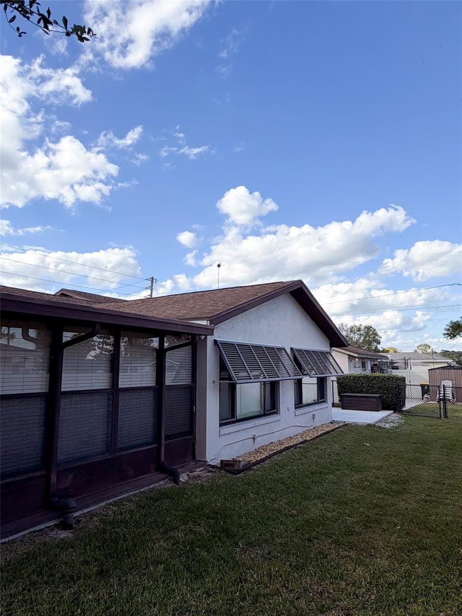 Image 5 of 21 For 404 Heron Street