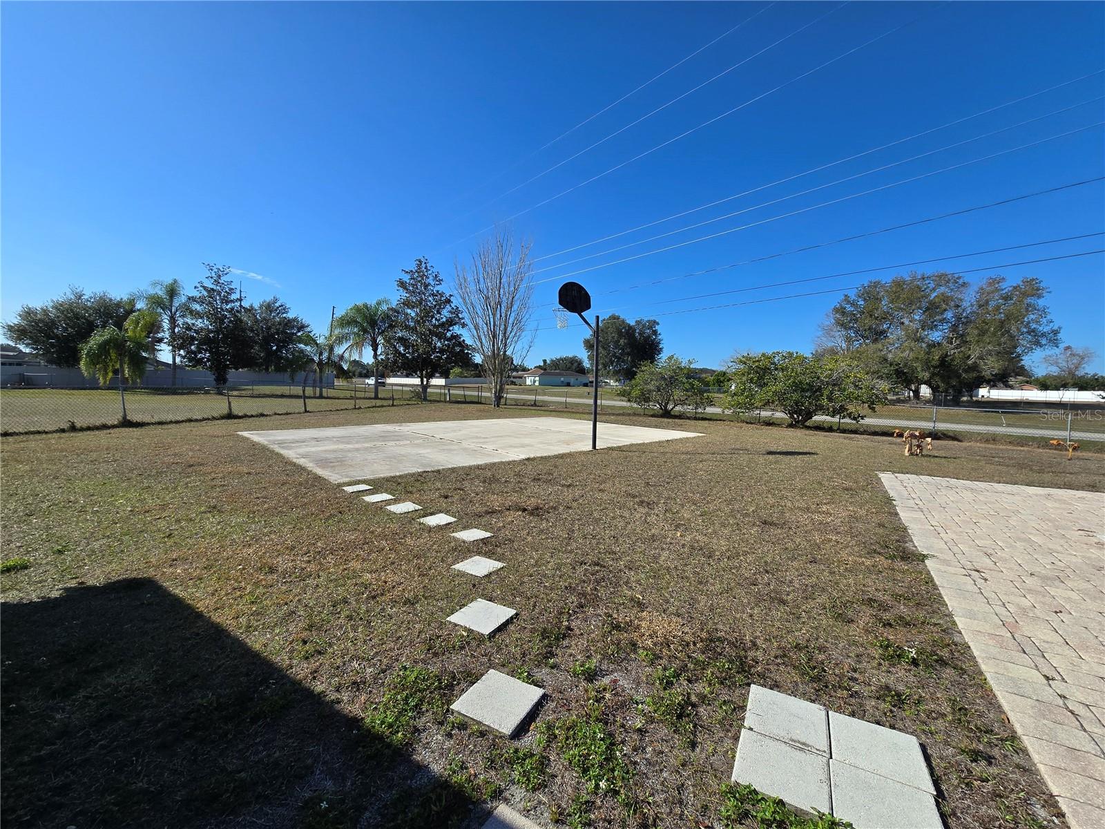 Image 70 of 77 For 431 Cart Ct