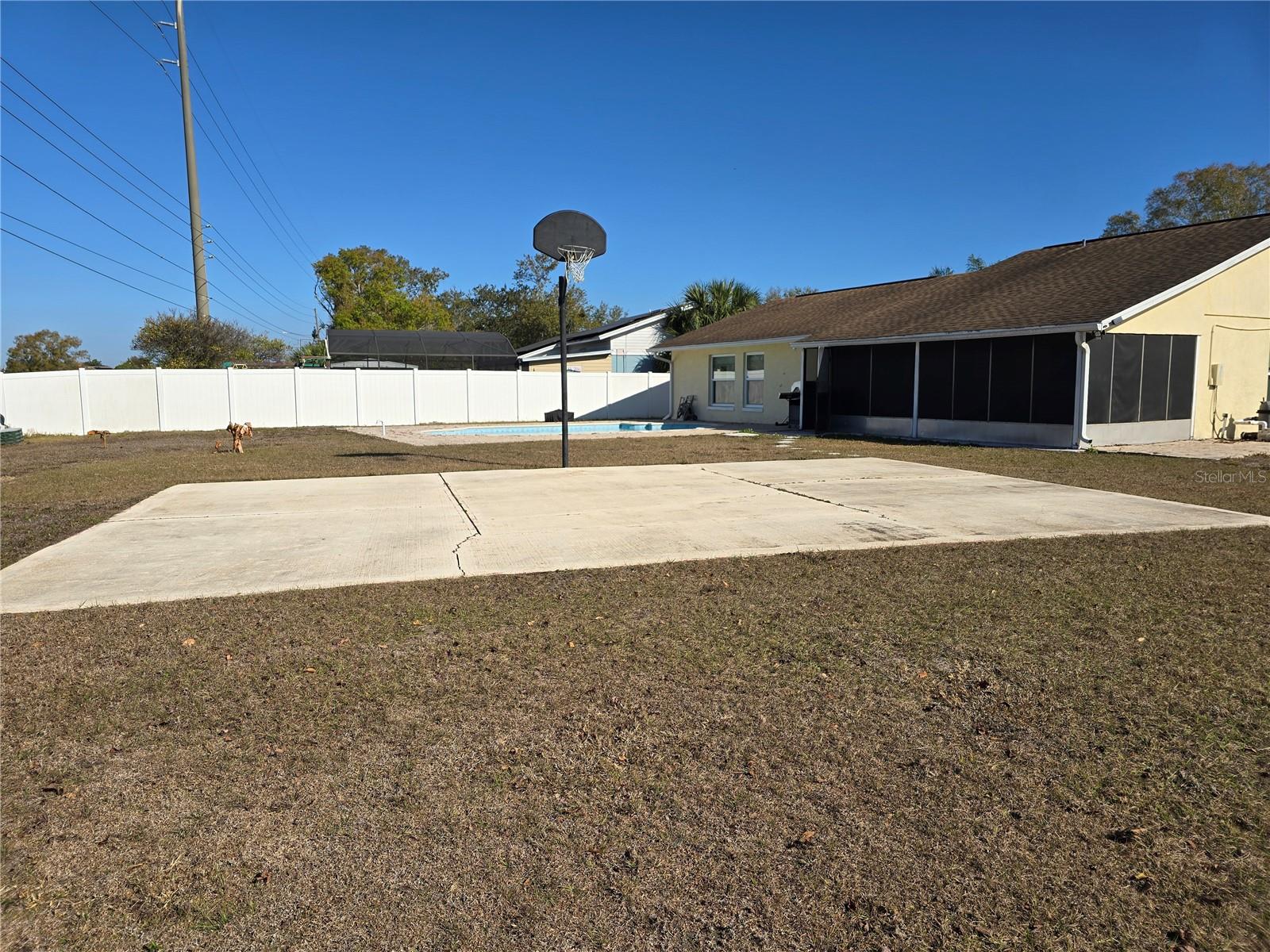 Image 71 of 77 For 431 Cart Ct