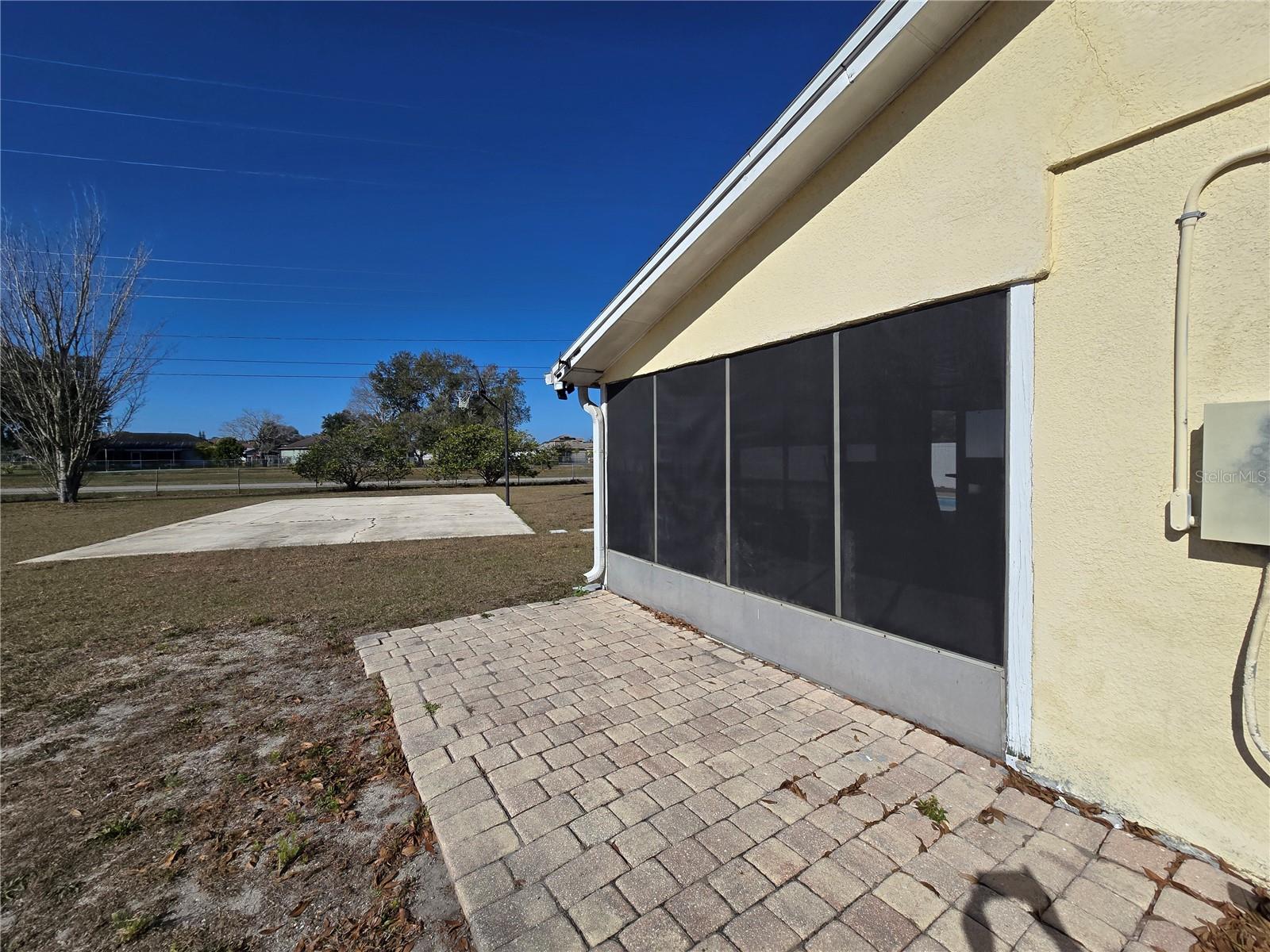 Image 75 of 77 For 431 Cart Ct