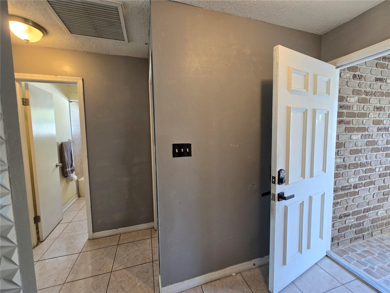 Image 77 of 77 For 431 Cart Ct