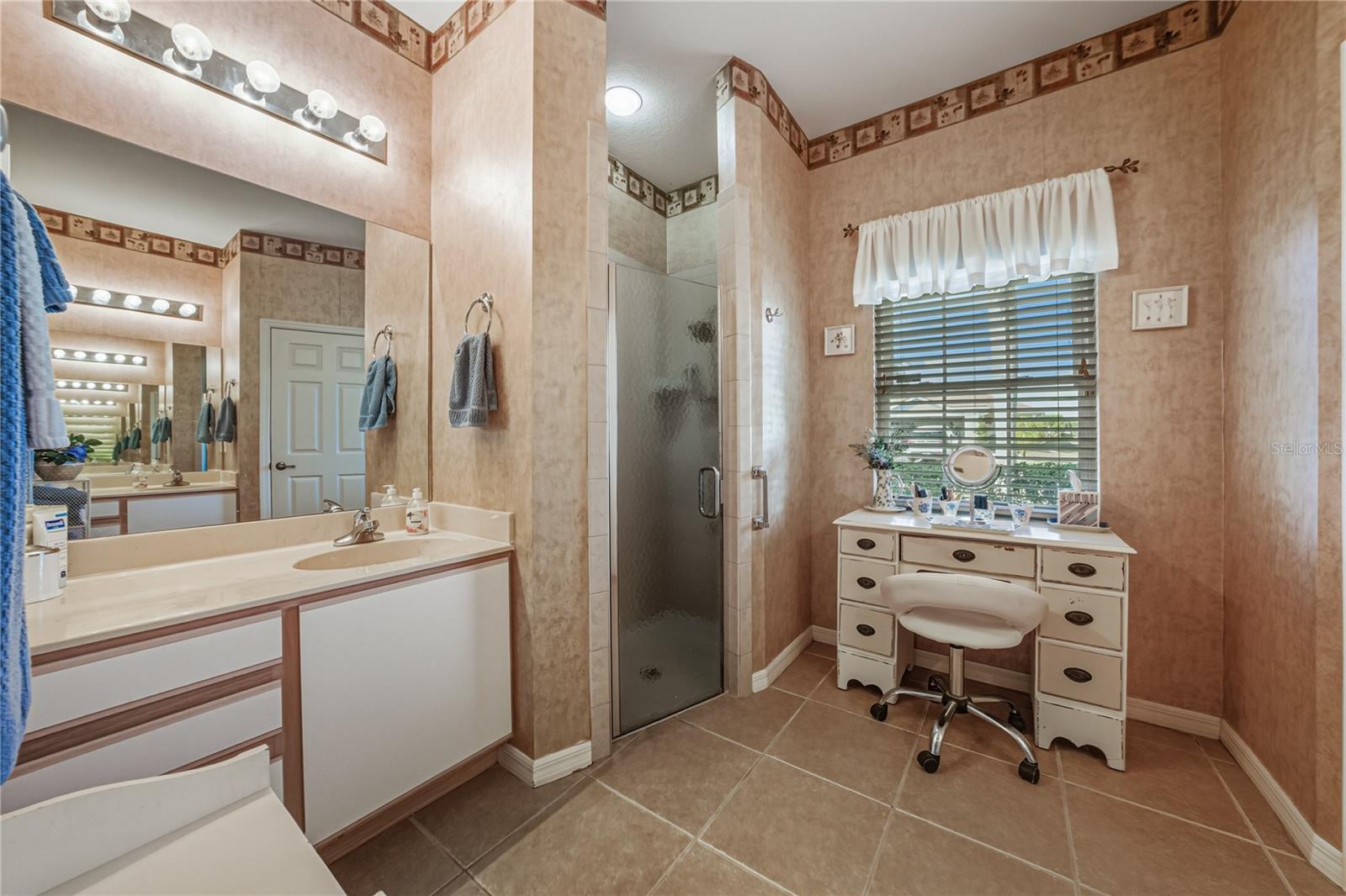 Image 48 of 100 For 4425 Turnberry Lane