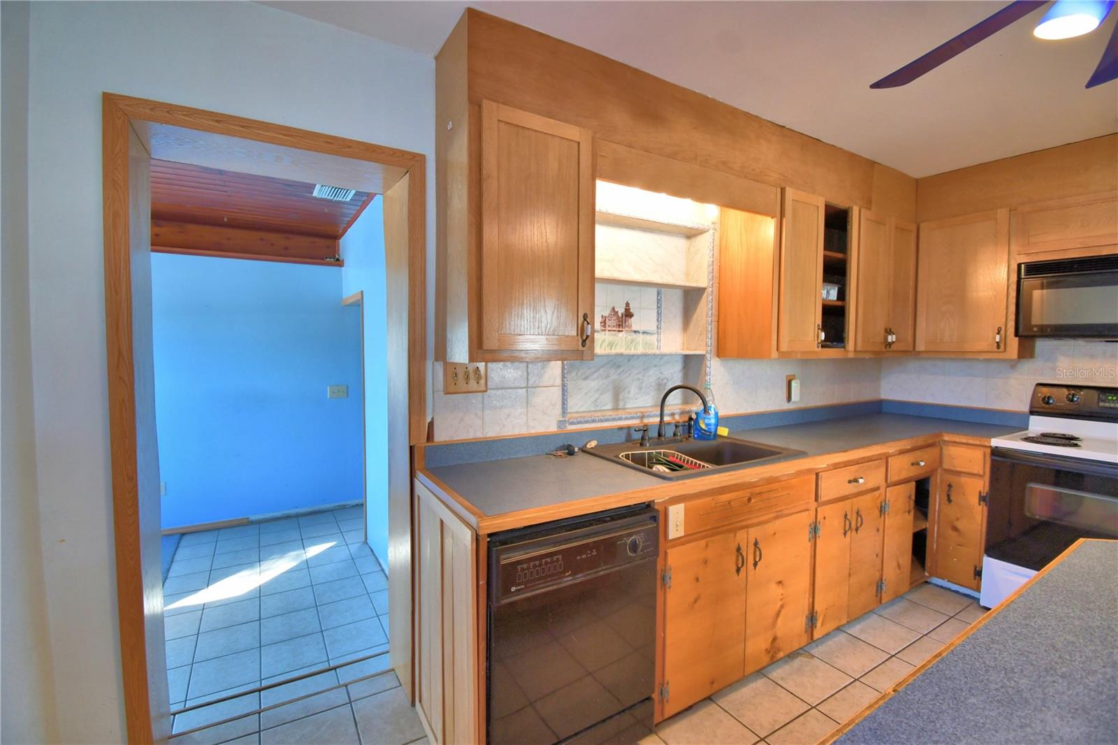 Image 13 of 43 For 550 Pierce Street