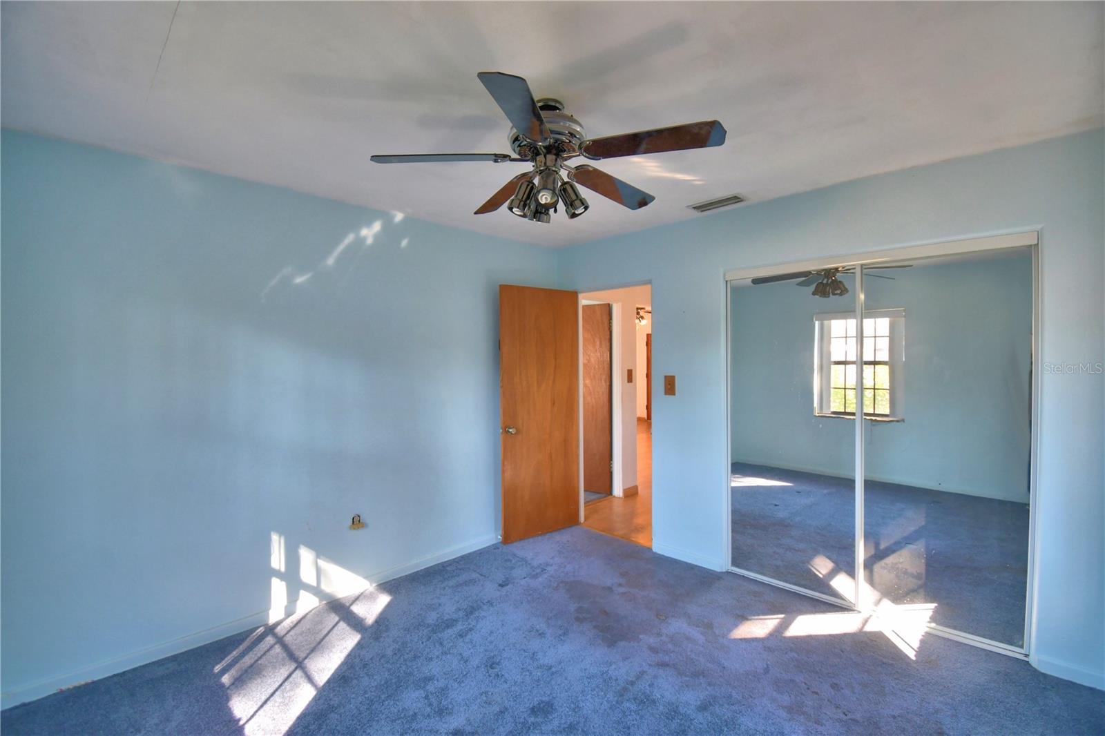 Image 29 of 43 For 550 Pierce Street