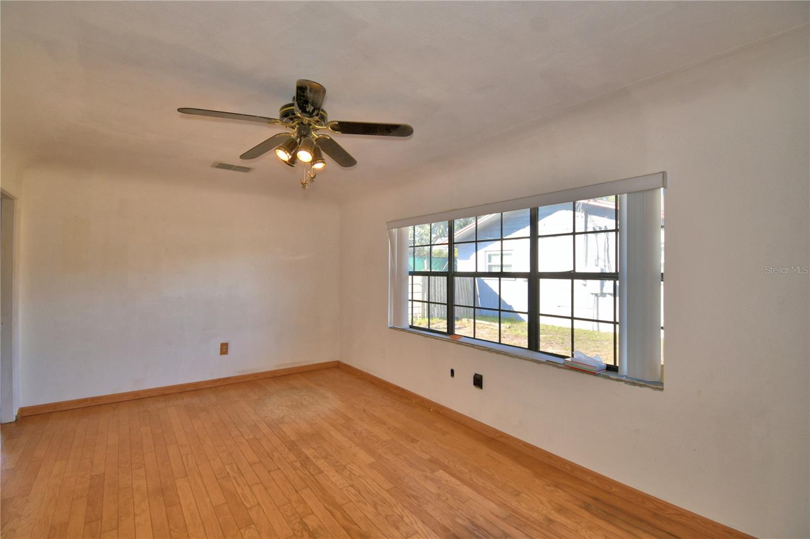 Image 6 of 43 For 550 Pierce Street