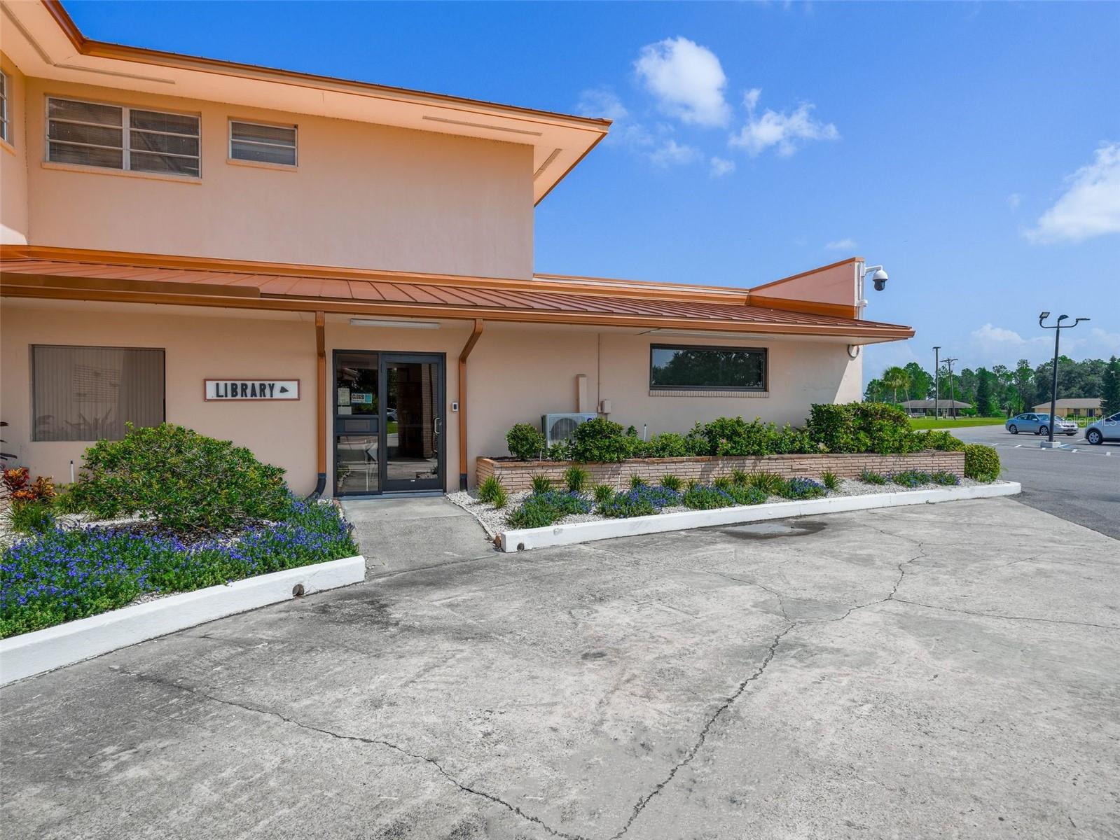 Image 20 of 44 For 1005 Bougainville Drive