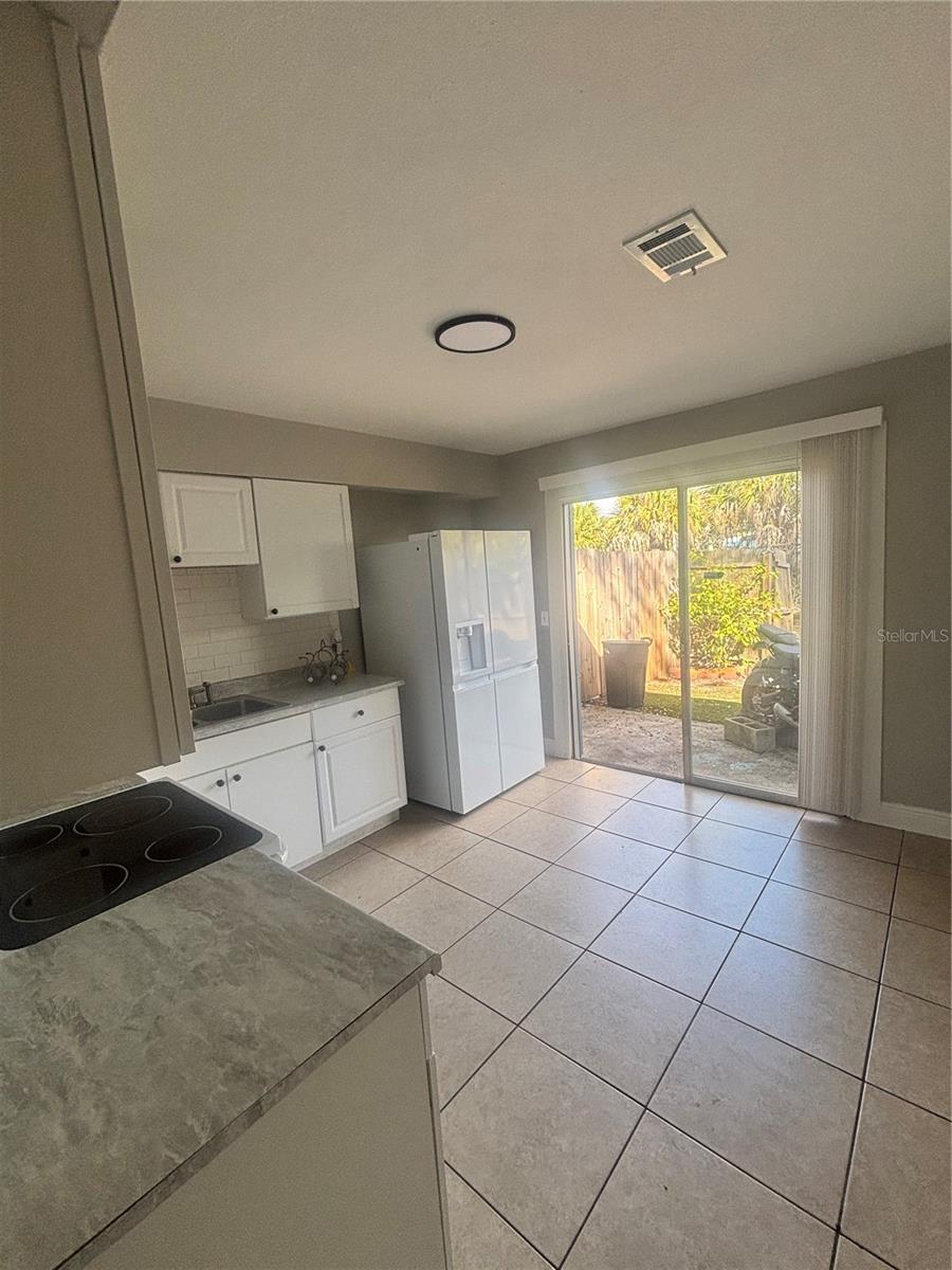 Image 21 of 26 For 4269 Tymberwood Lane C