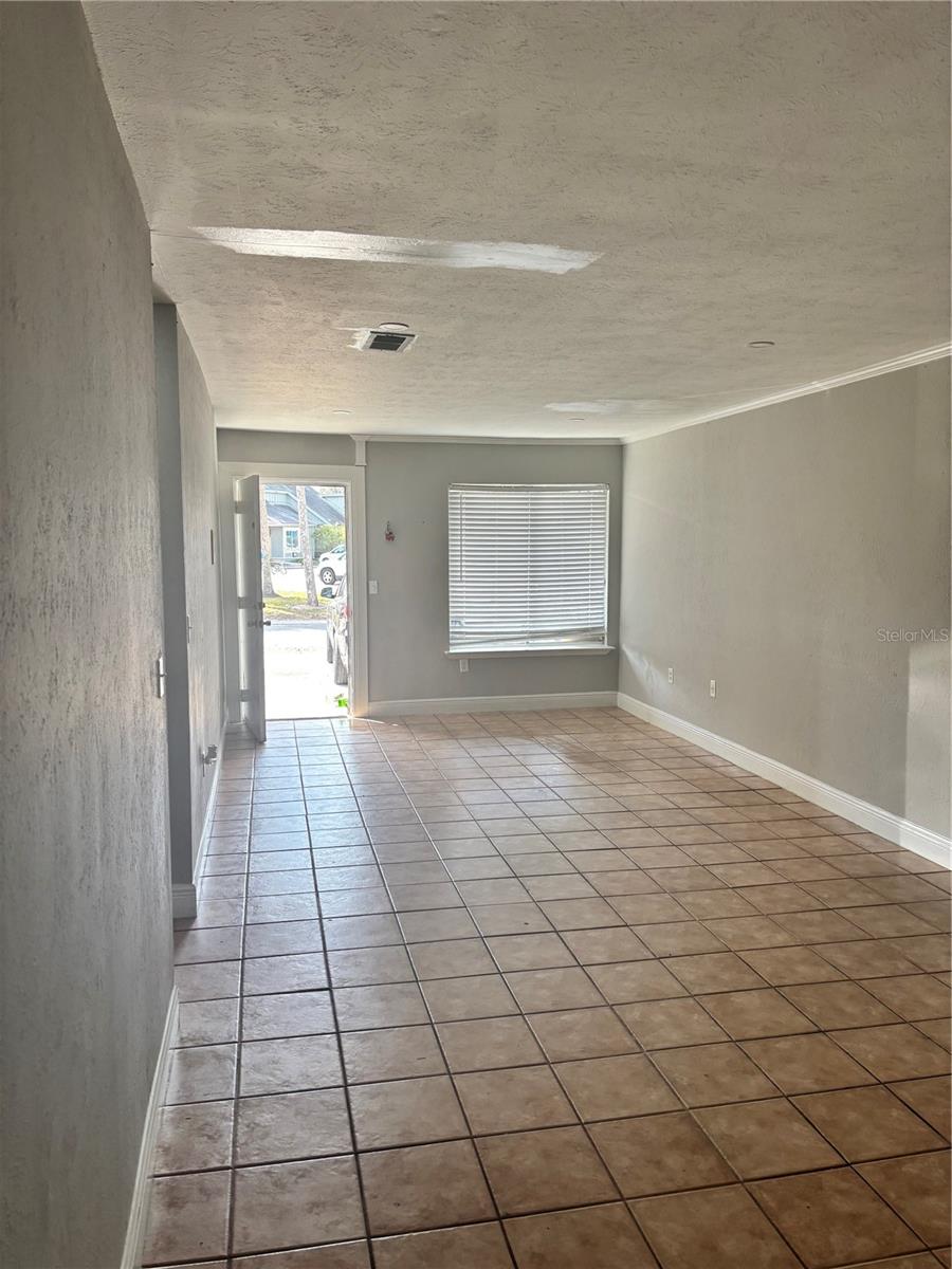 Image 7 of 26 For 4269 Tymberwood Lane C