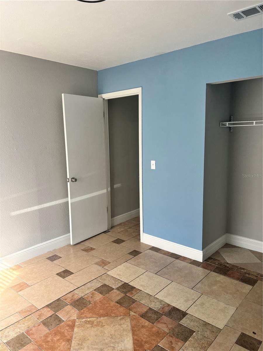 Image 8 of 26 For 4269 Tymberwood Lane C