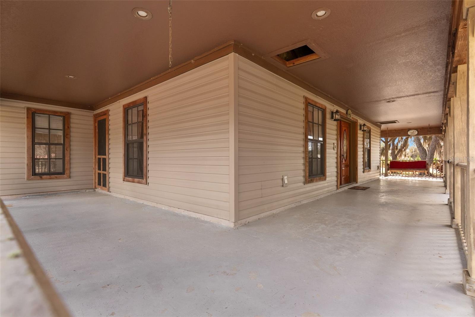 Image 11 of 46 For 17620 Poyner Road N