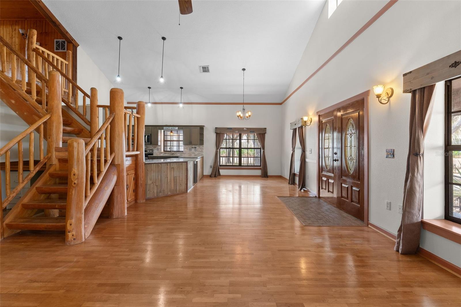 Image 14 of 46 For 17620 Poyner Road N