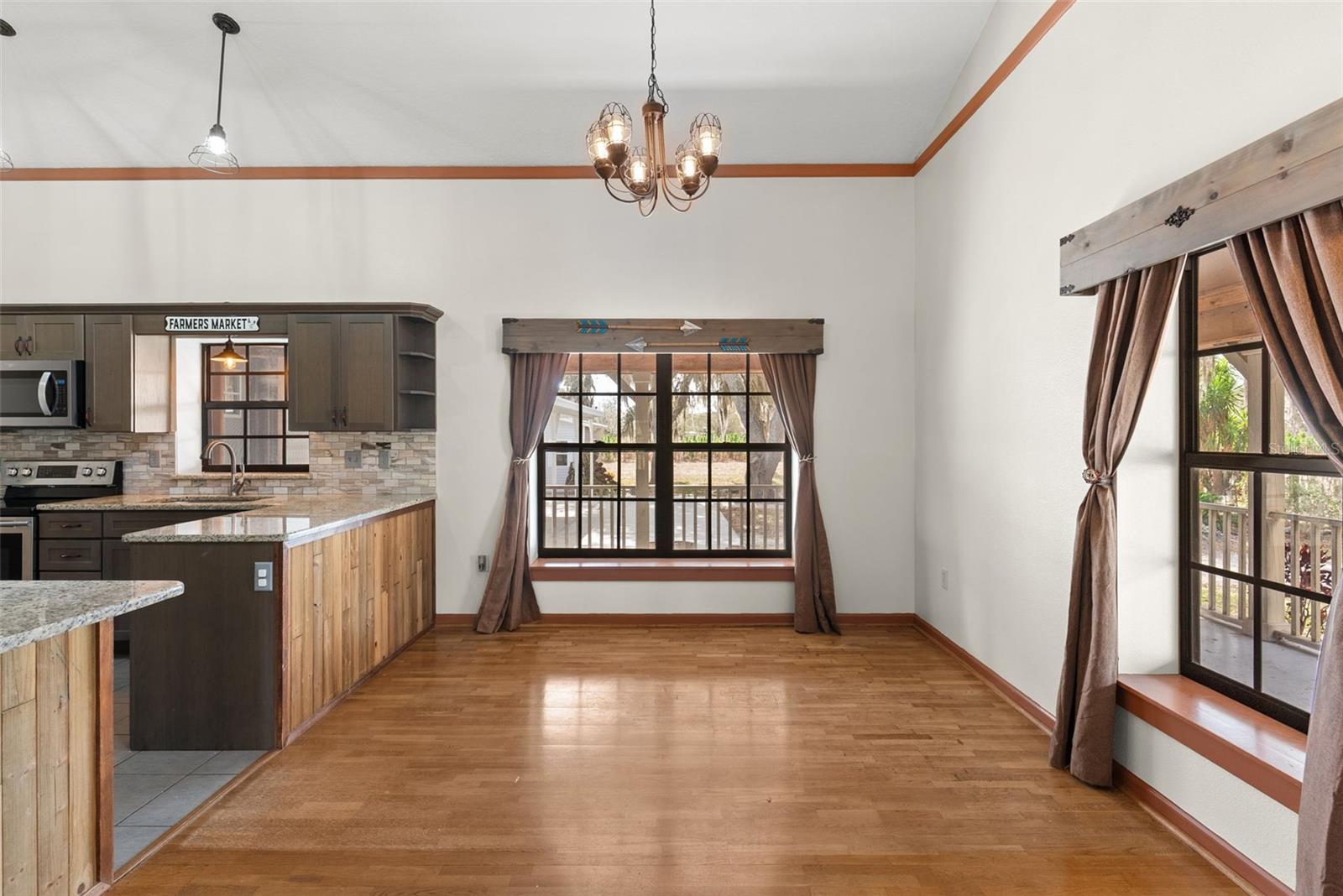 Image 18 of 46 For 17620 Poyner Road N