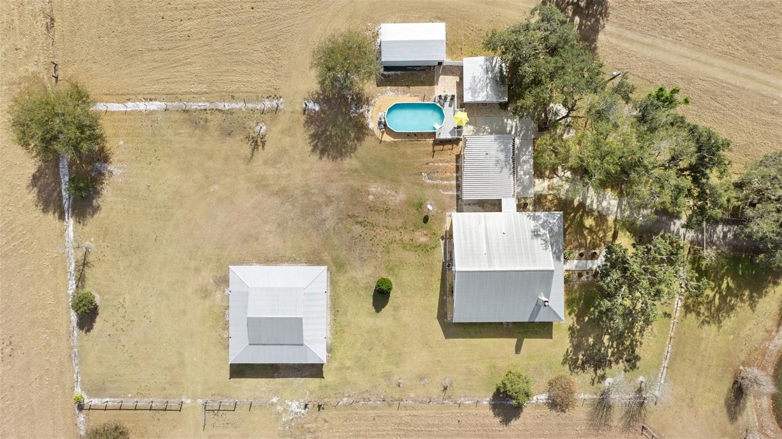 Image 43 of 46 For 17620 Poyner Road N