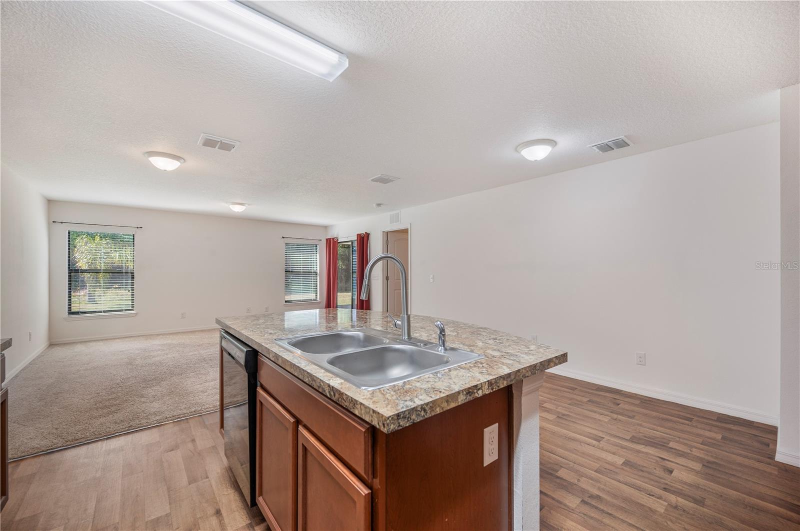 Image 8 of 55 For 5514 Maggiore Boulevard