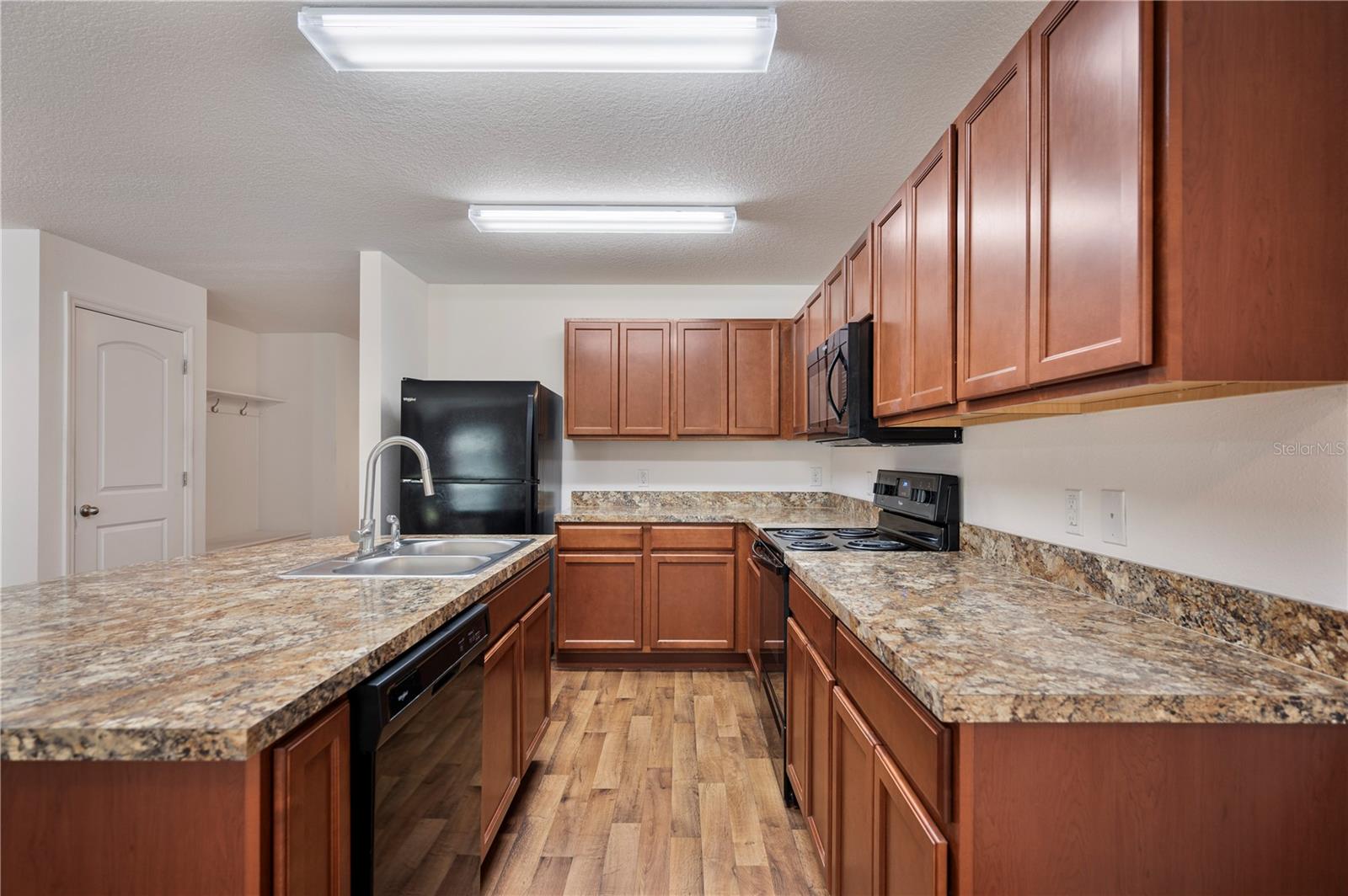 Image 9 of 55 For 5514 Maggiore Boulevard