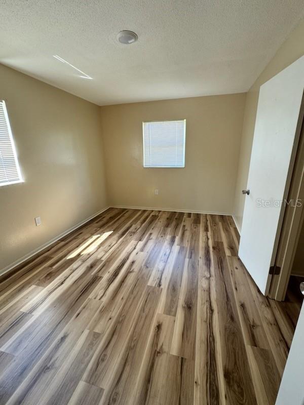 Image 5 of 8 For 128 11th Wahneta Street W