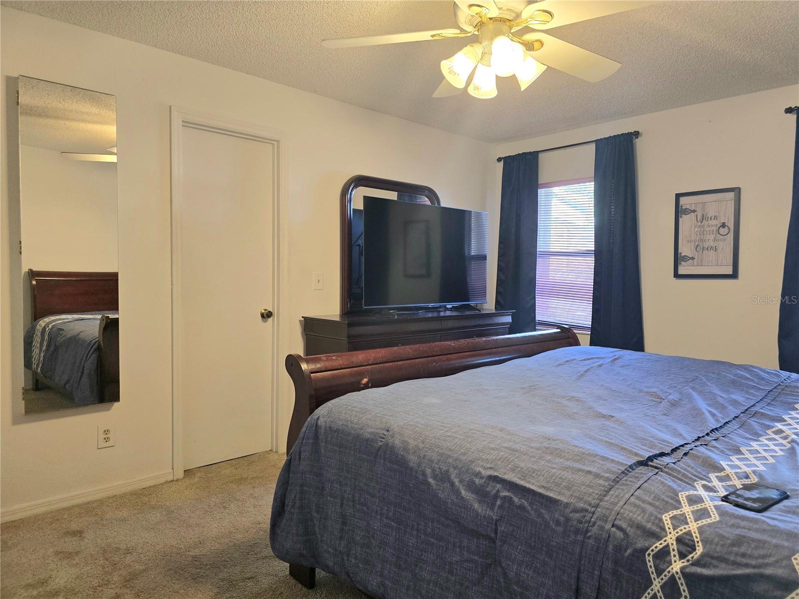 Image 20 of 41 For 707 Cambridge Way