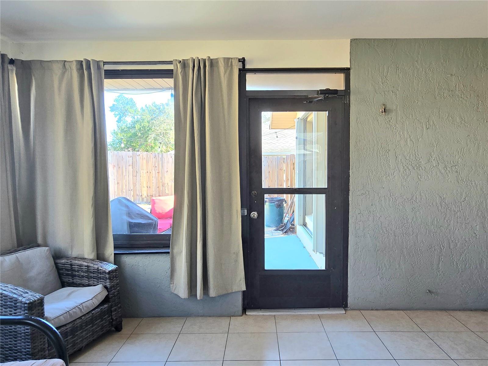 Image 31 of 41 For 707 Cambridge Way