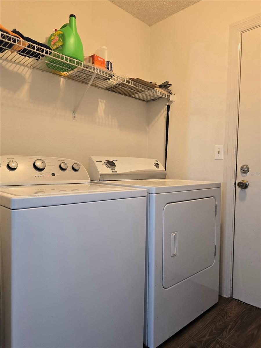 Image 32 of 41 For 707 Cambridge Way