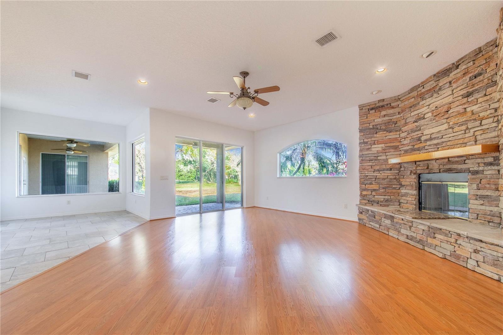 Image 14 of 59 For 5 Pine Forest Lane