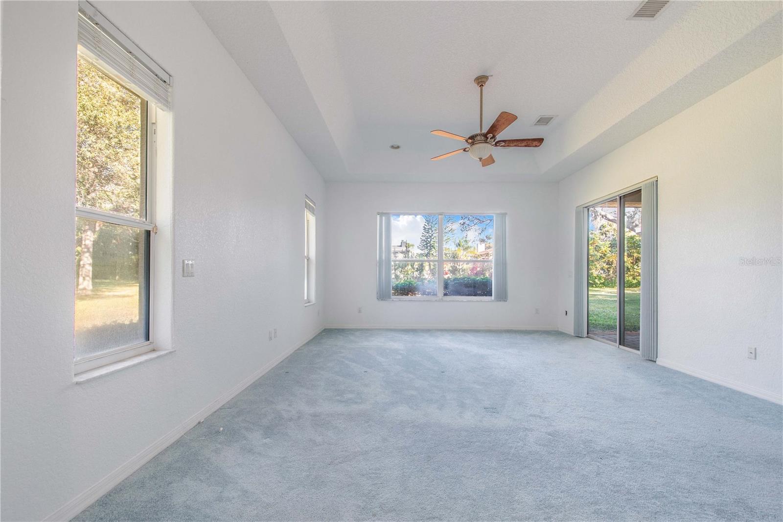 Image 27 of 59 For 5 Pine Forest Lane