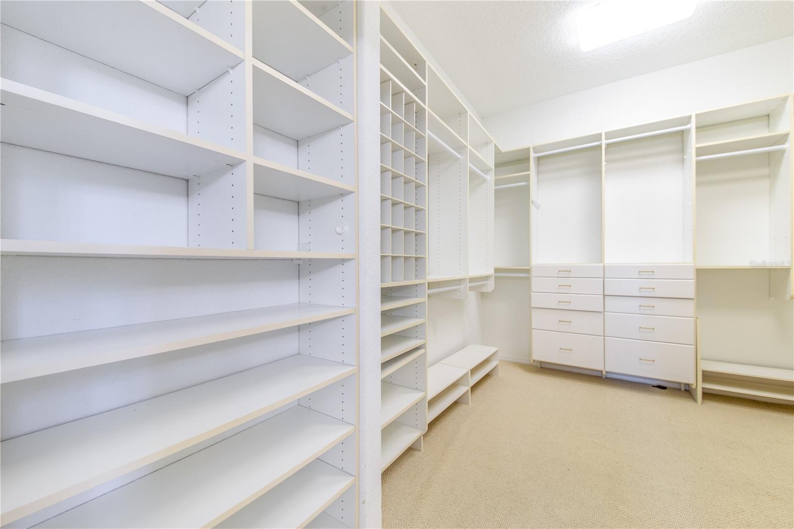 Image 32 of 59 For 5 Pine Forest Lane