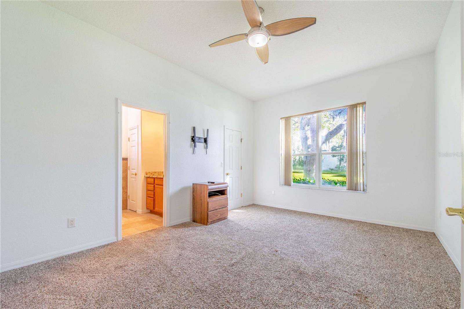 Image 35 of 59 For 5 Pine Forest Lane