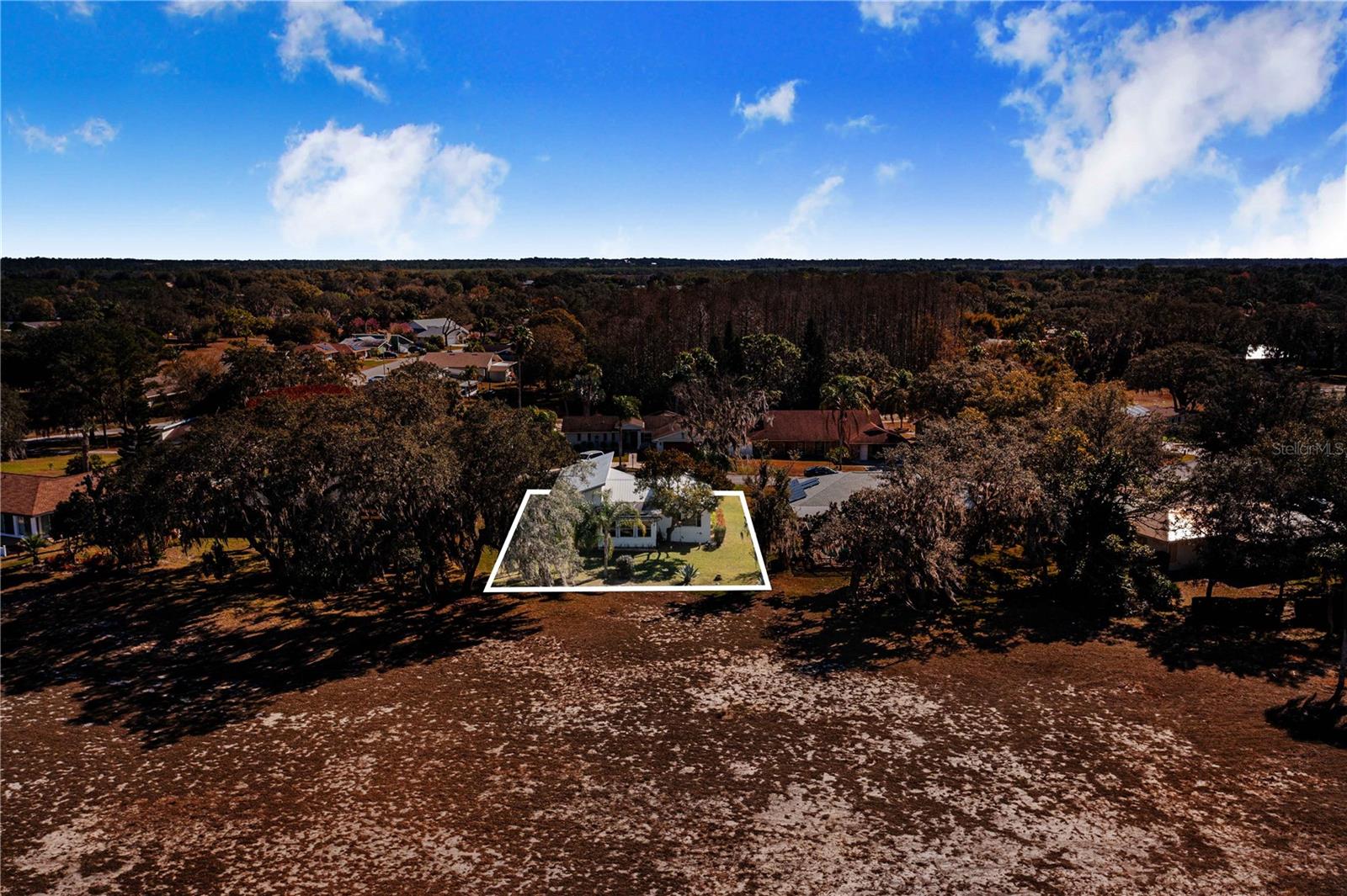 Image 25 of 28 For 3 Maple Run 