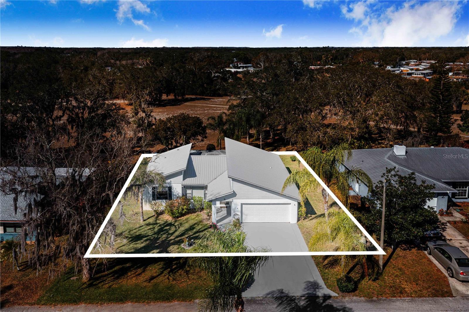 Image 27 of 28 For 3 Maple Run 