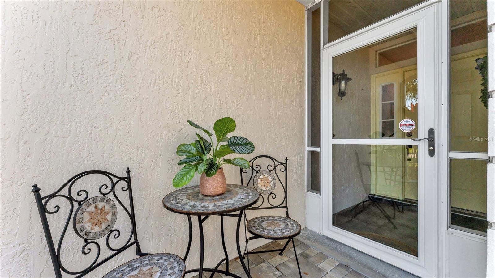 Image 5 of 47 For 728 Canberra Road