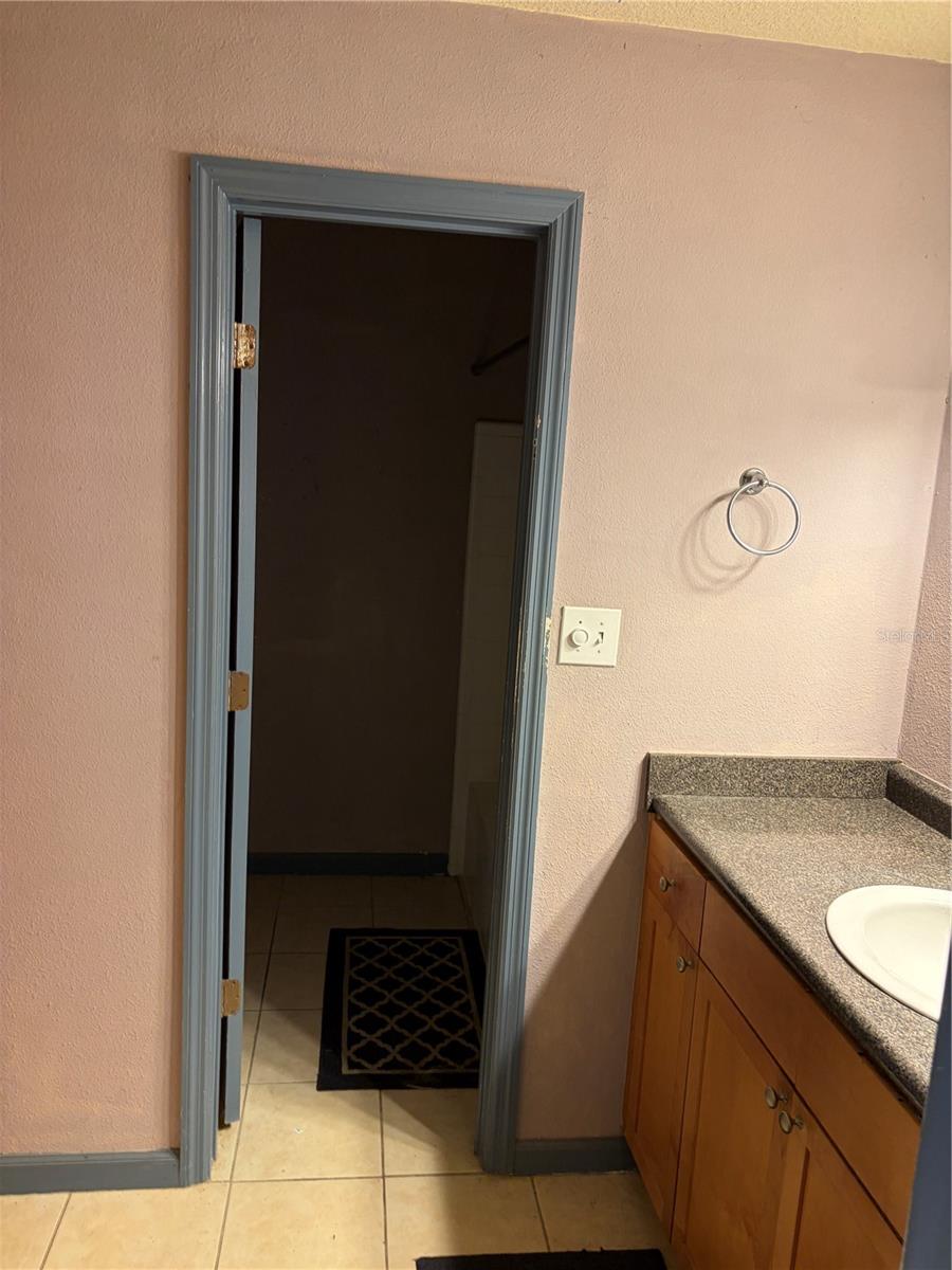 Image 7 of 13 For 4836 Snook Drive Se C