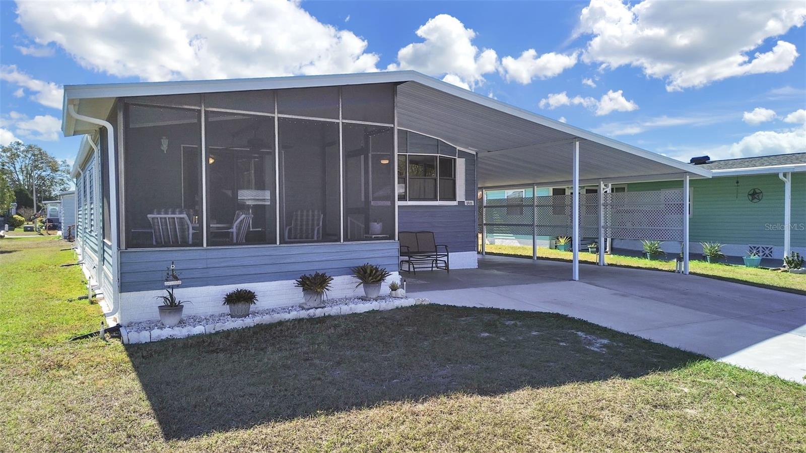 Image 2 of 38 For 1811 Fox Hill Dr