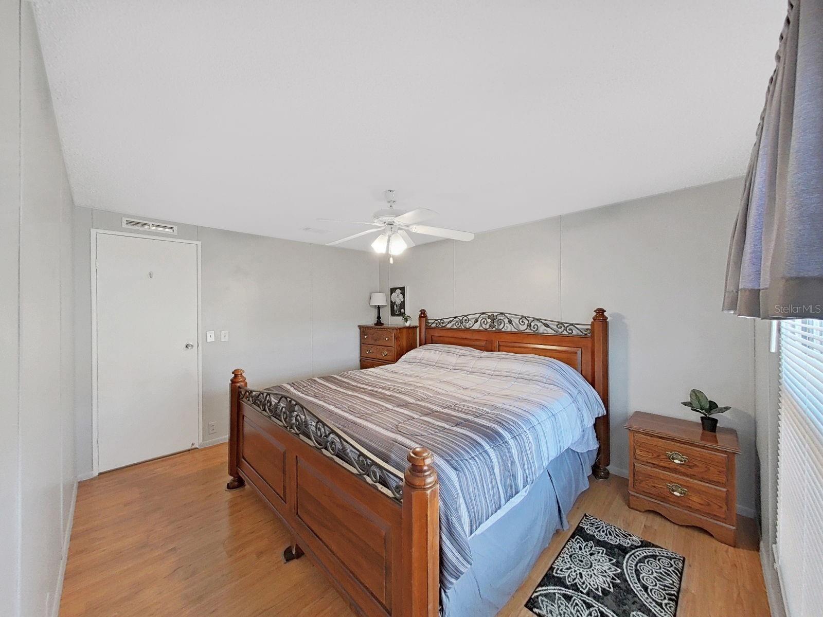 Image 20 of 38 For 1811 Fox Hill Dr