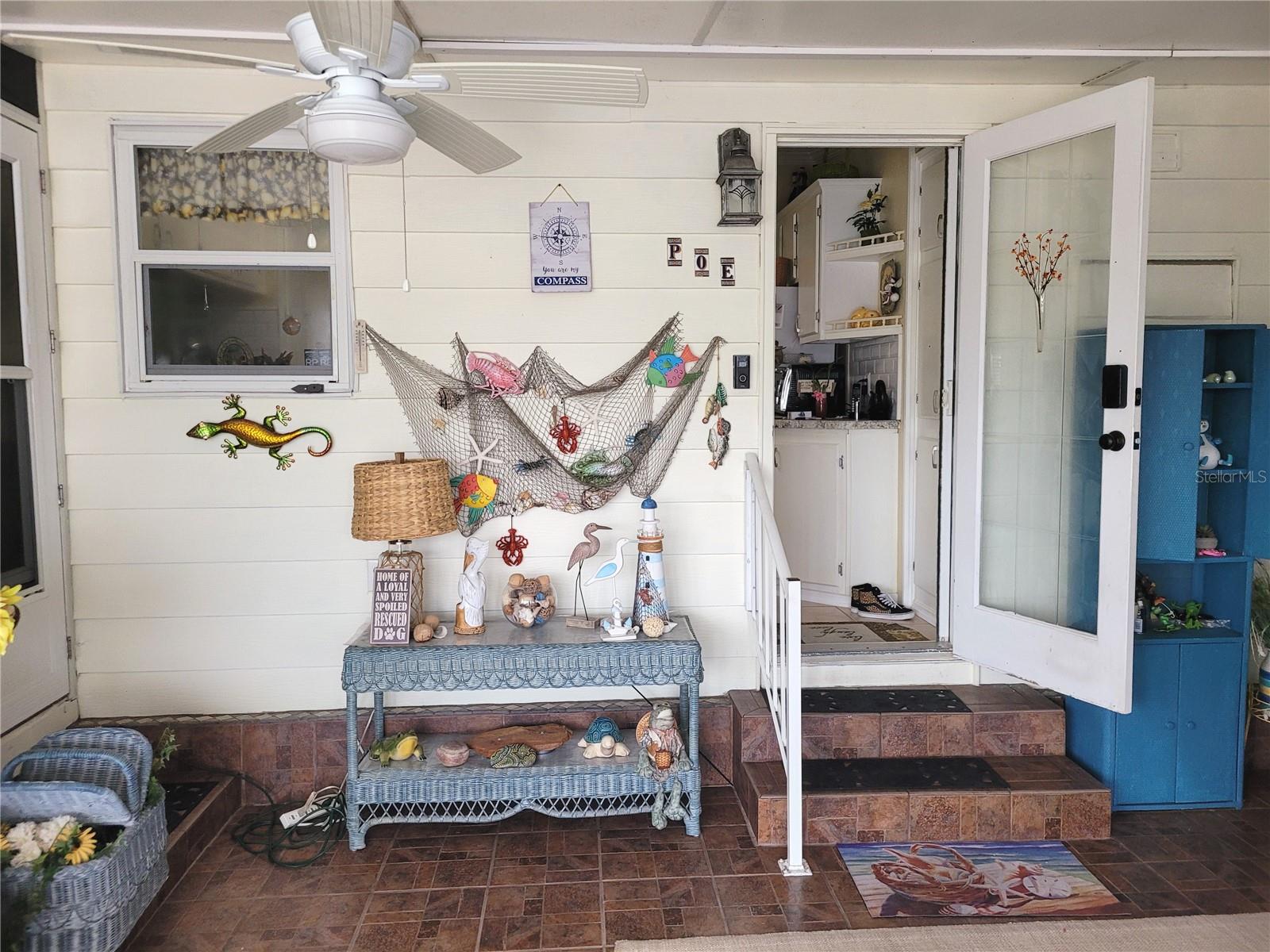 Image 10 of 100 For 298 Townbridge Drive