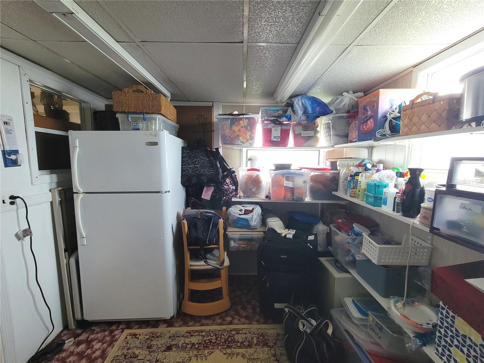 Image 42 of 100 For 298 Townbridge Drive