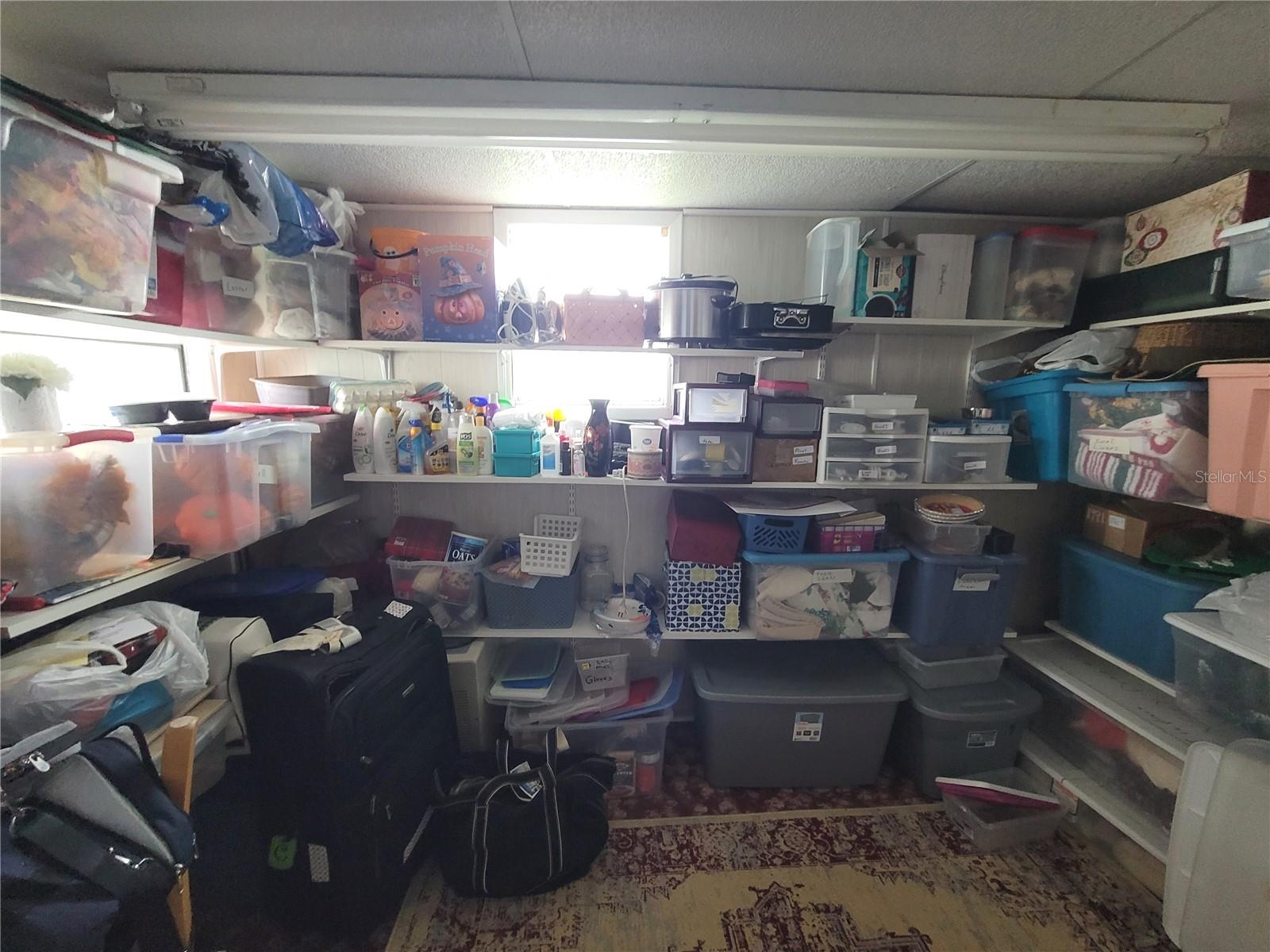 Image 43 of 100 For 298 Townbridge Drive