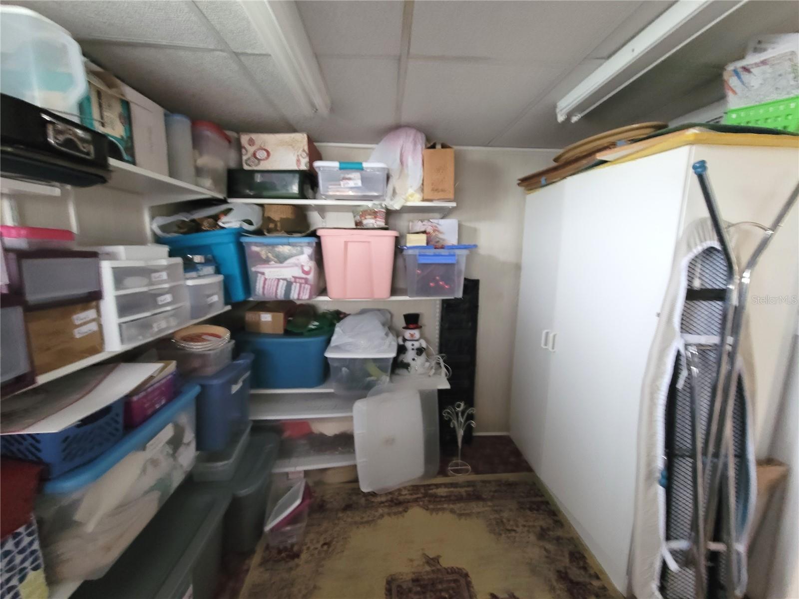 Image 44 of 100 For 298 Townbridge Drive