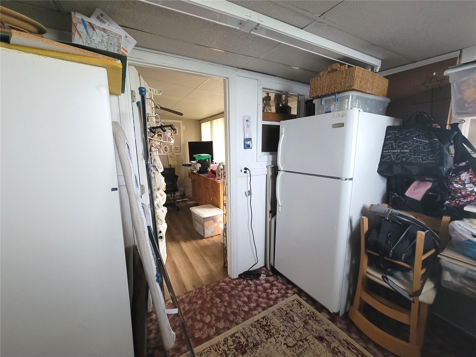 Image 45 of 100 For 298 Townbridge Drive