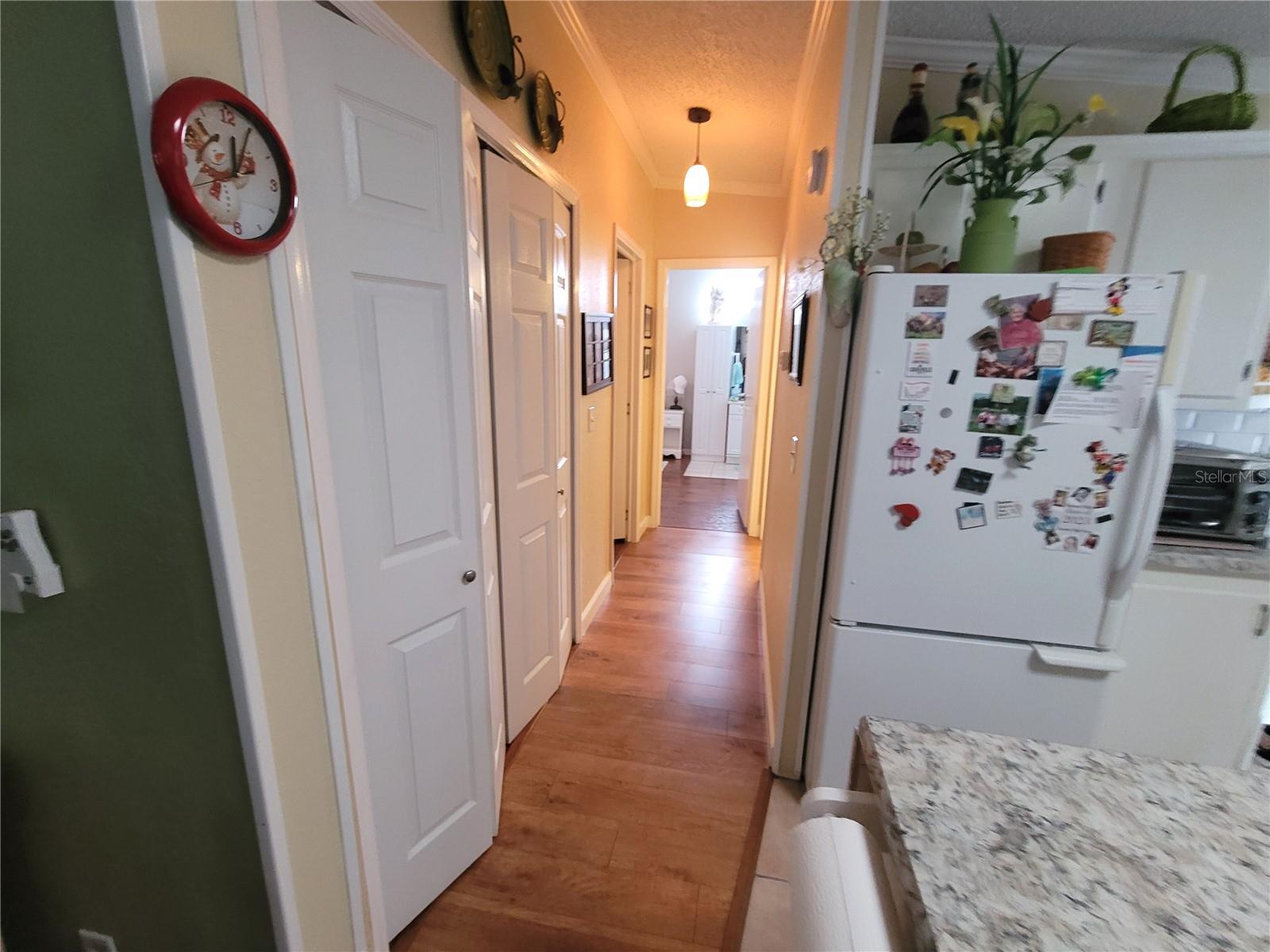 Image 46 of 100 For 298 Townbridge Drive