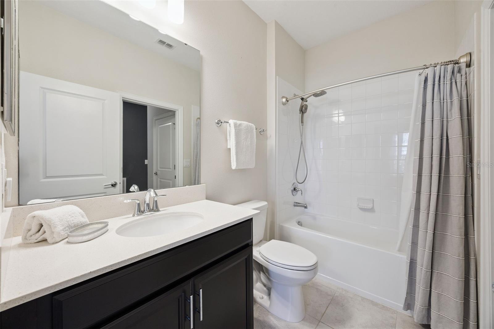 Image 22 of 48 For 3008 Caneel Street